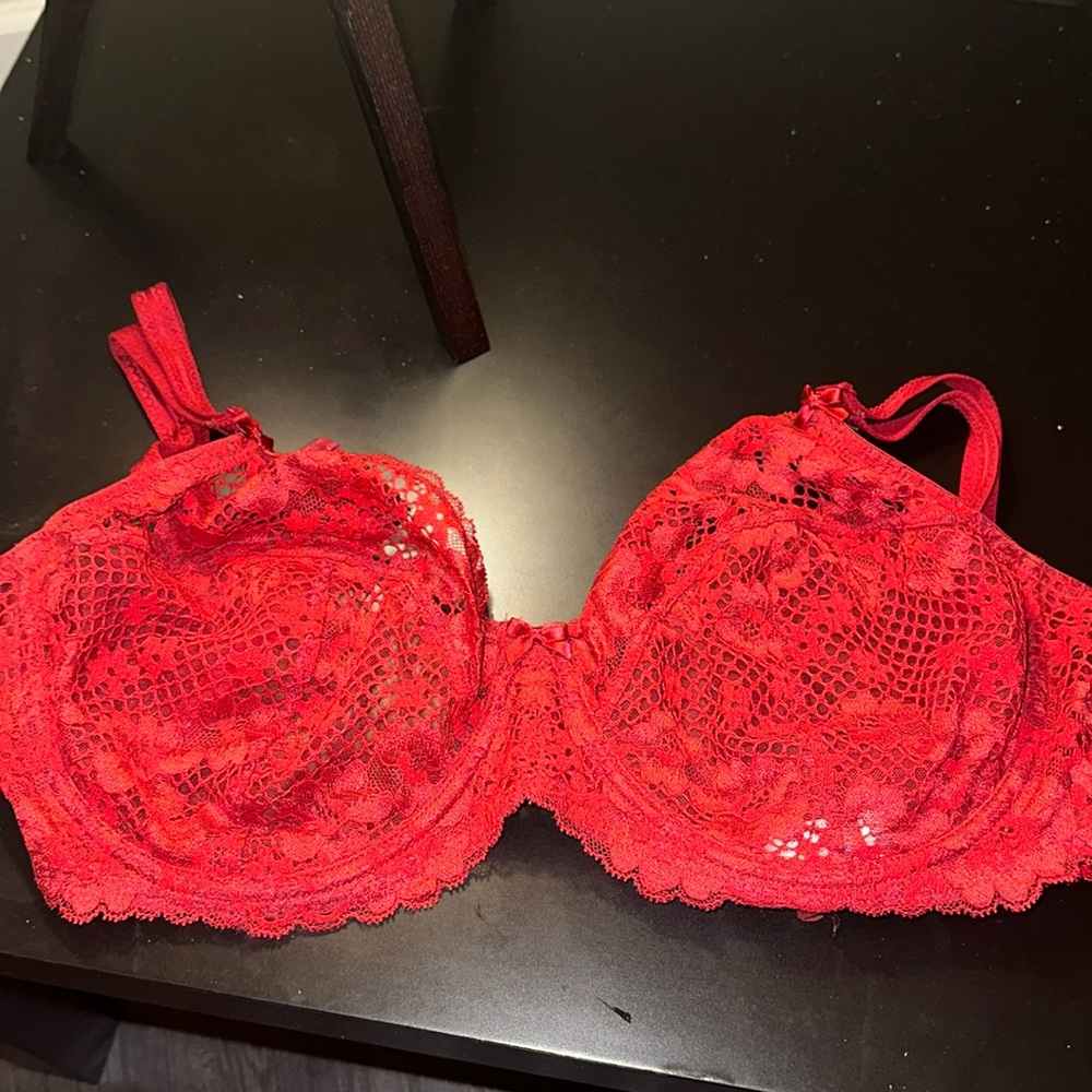 38G adore me bra red